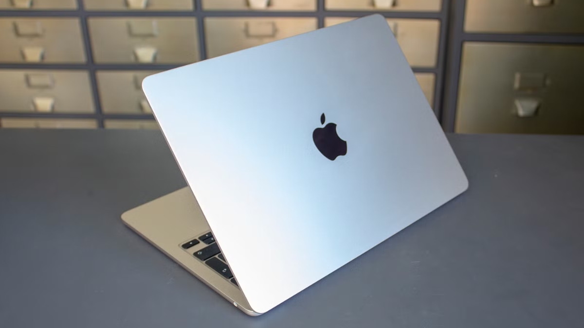 1758533073 713 MacBook CPO la gi Co nen mua khong So sanh