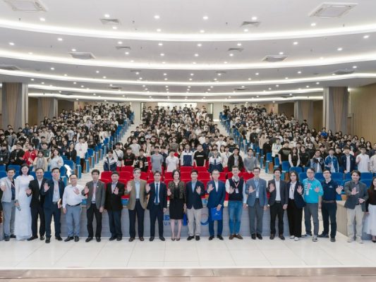 doi moi khong phai khoanh khac eureka ma la hanh trinh khong ngung 2jpg